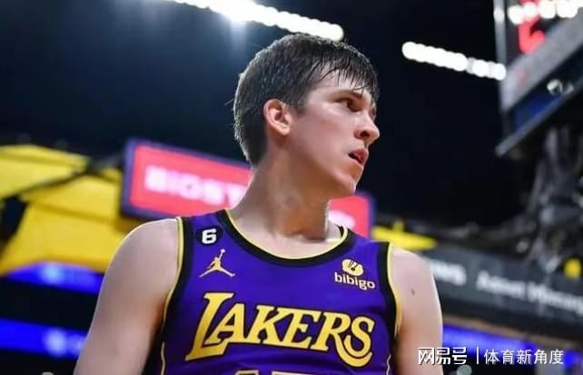 湖人计划为里夫斯送上5年2.4亿顶薪合同 希望交易