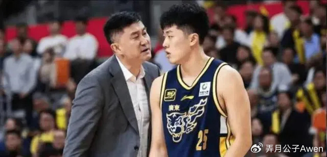 杜锋用人策略遭质疑 张皓嘉出场时间远超新人