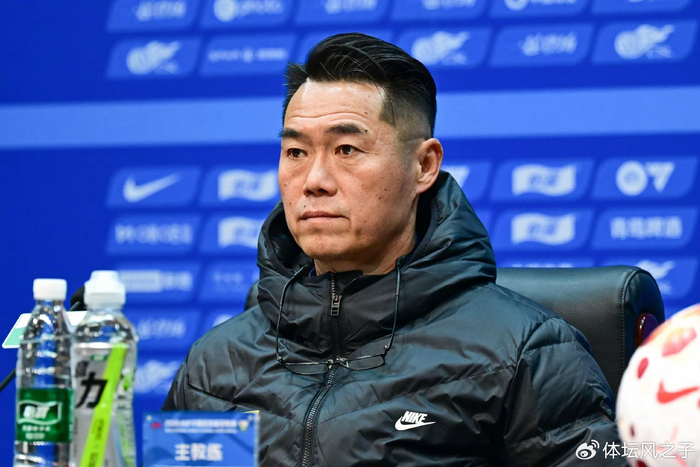 山东泰山主场不敌大连英博遭遇两连败 克雷桑重