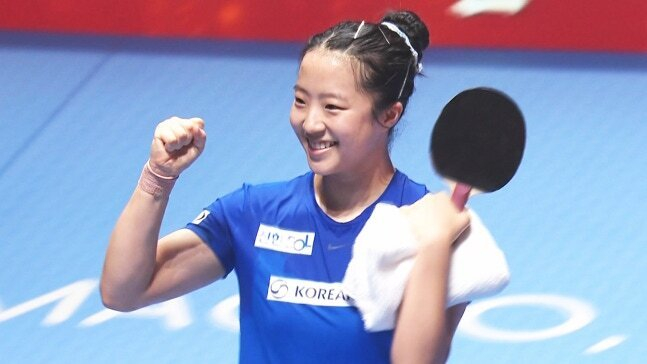 申裕斌爆冷战胜陈幸同 韩国乒乓球首获世界杯奖