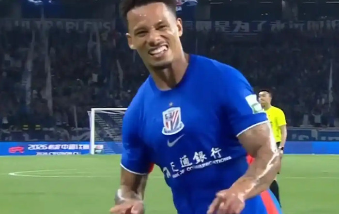 拉唐梅开二度助申花3-1力克辽宁铁人